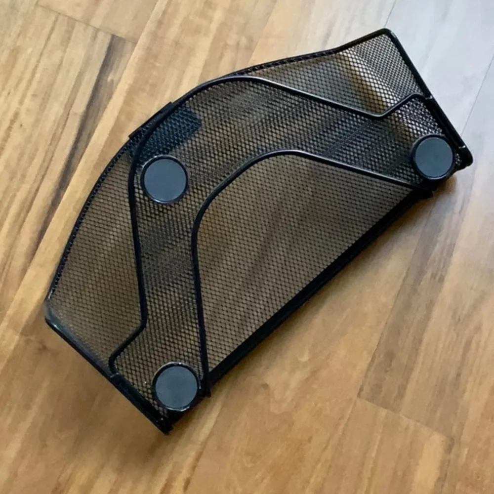 Compartment steel mesh file pocket shelf with magnetic back